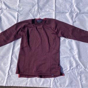 Patagonia waffle hiking shirt